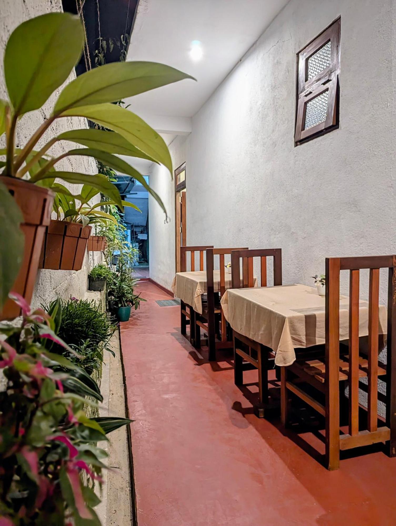 Rich Grove Inn Ella Zewnętrze zdjęcie
