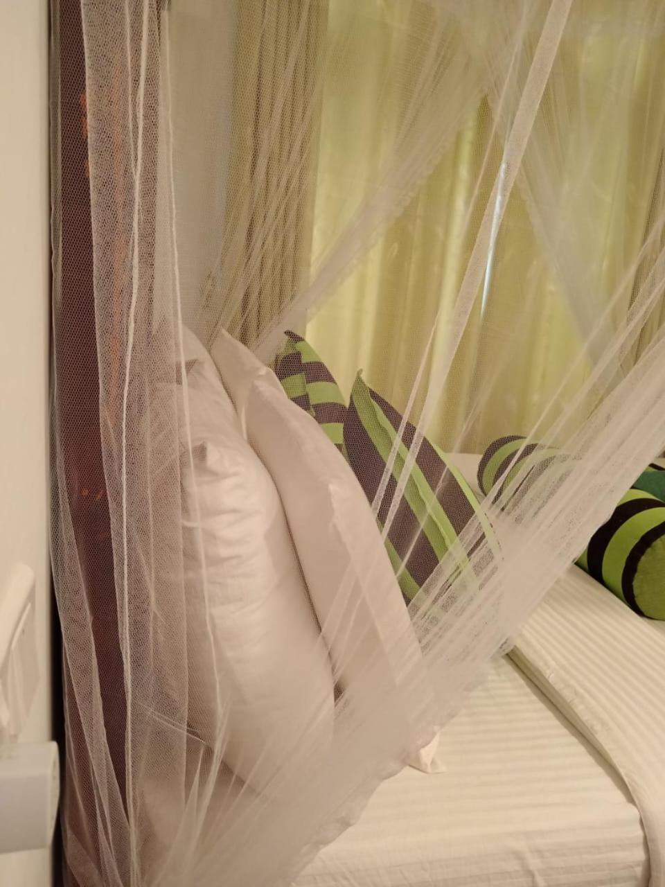 Rich Grove Inn Ella Zewnętrze zdjęcie