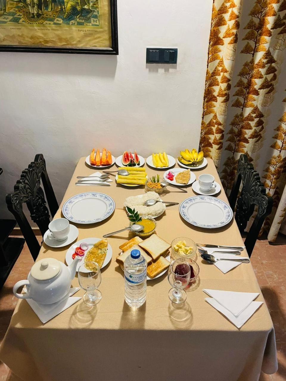 Rich Grove Inn Ella Zewnętrze zdjęcie
